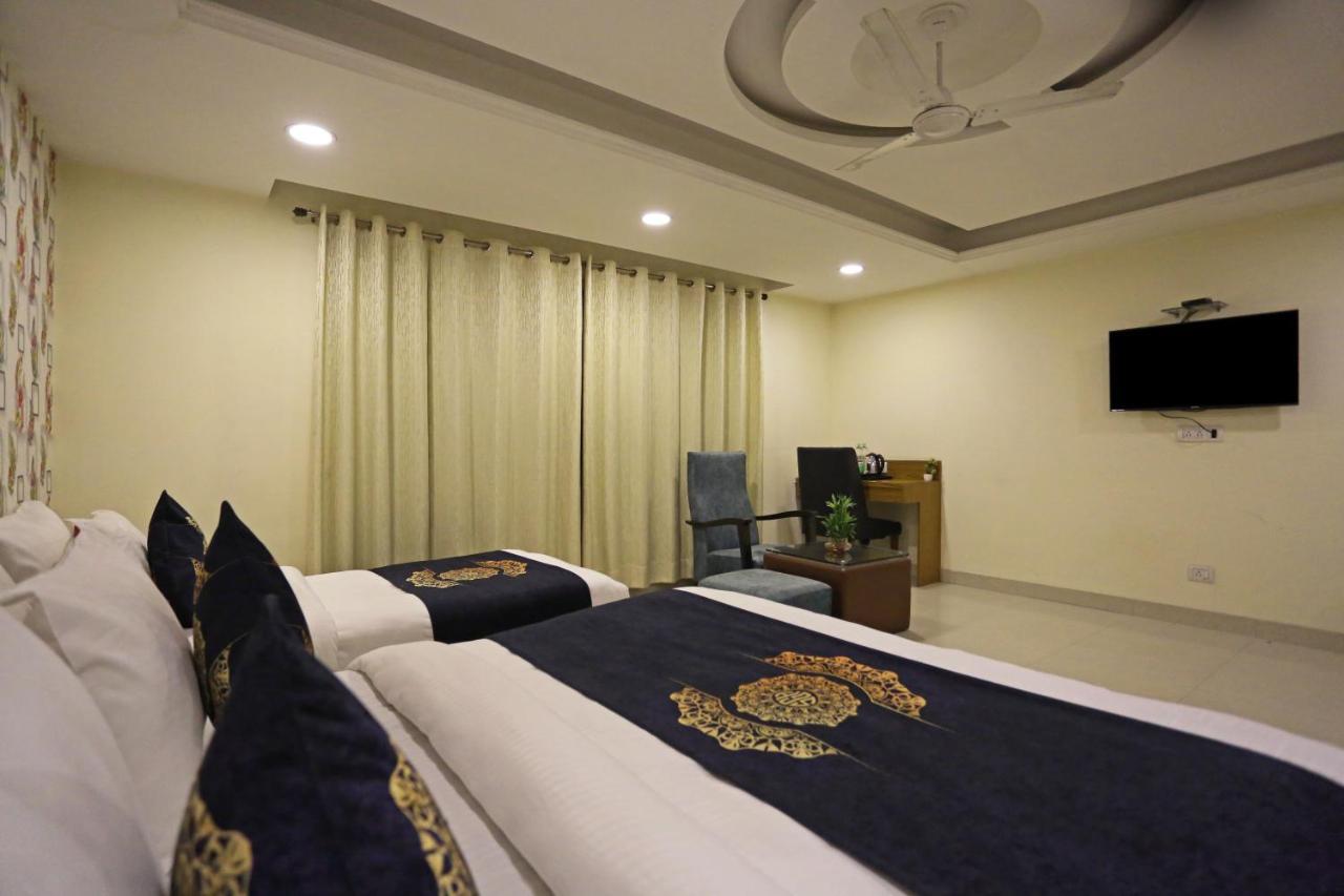 Hotel Grand Suites By D'Capitol Near Delhi Airport New Delhi Exterior photo