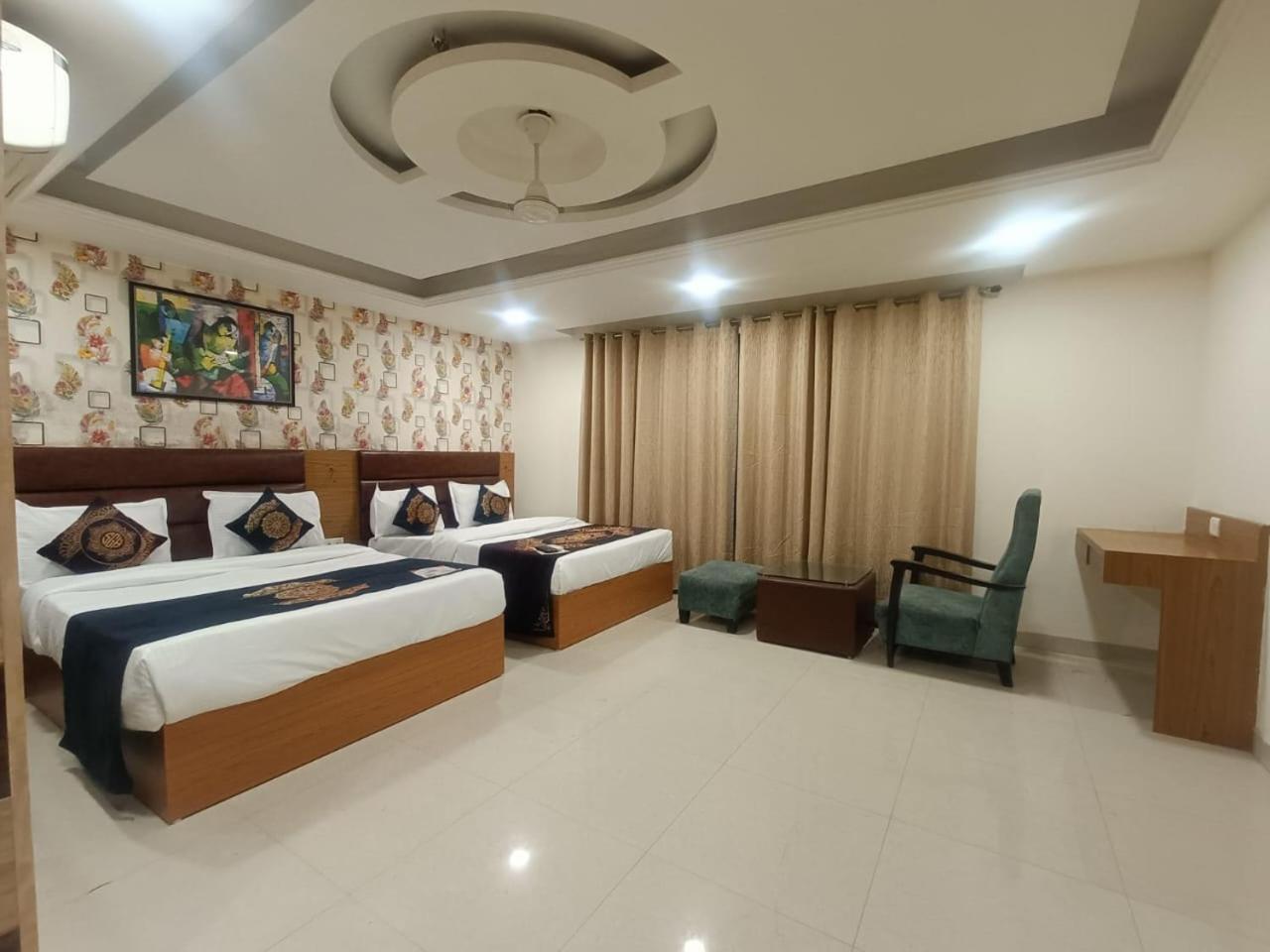 Hotel Grand Suites By D'Capitol Near Delhi Airport New Delhi Exterior photo